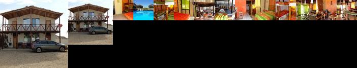 Bungalows Canoas de Punta Sal