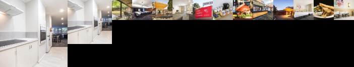 Nightcap at Coolaroo Hotel