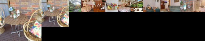 Mast Gully Gardens Bed & Breakfast