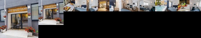 Annex building of Art Hotel