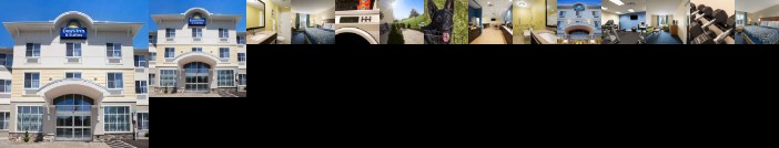 Days Inn & Suites by Wyndham Altoona