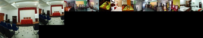 Hotel Theni International