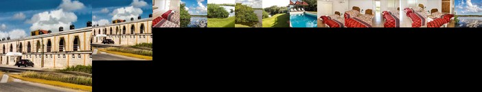 Hotel Laguna Encantada