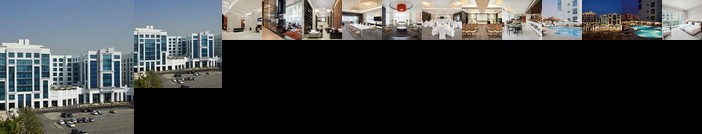 Hyatt Place Dubai / Al Rigga