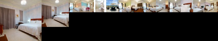 Summer Moonlight Vacation House