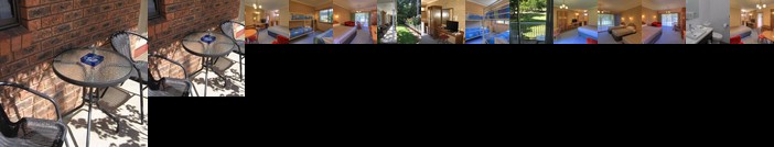 Barrass's John Bright Motor Inn