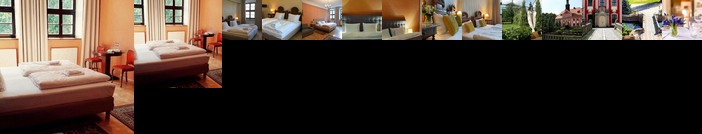 Palac Warmatowice Sienkiewiczowskie