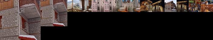 La Petri Studios with Fireplace & View