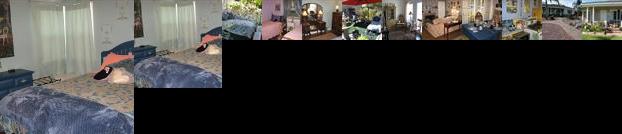 Goldfinger's Get Away Bed and Breakfast