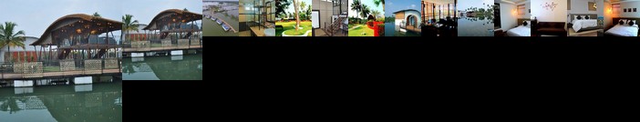 Aquatic Island by Poppys Cochin