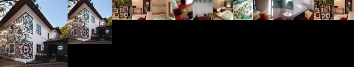 OLD QUARTER by thehostelcrowd