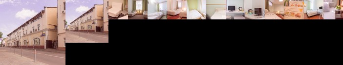 Andron Hotel on Ilyicha Square