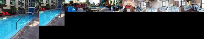 Spacious Suites Walk to L A Live