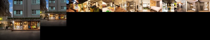 Light Hostel