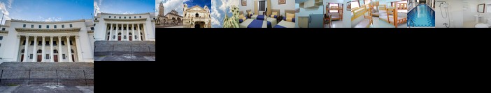 Crown Tower University Belt