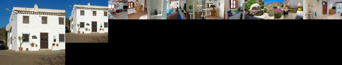 Almond Reef Casa Rural