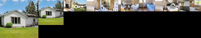 Three-Bedroom Holiday home in Stege 13