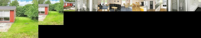 Ten-Bedroom Holiday home in Oster Assels