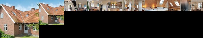 Four-Bedroom Holiday home in Ribe 2