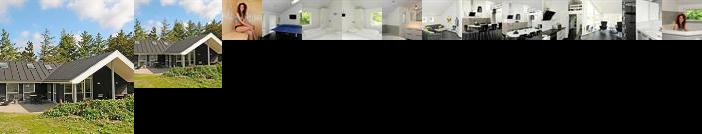 Four-Bedroom Holiday home in Blavand 15