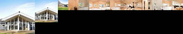 Three-Bedroom Holiday home in Sjolund 5