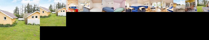 Three-Bedroom Holiday home in Bogo By 3