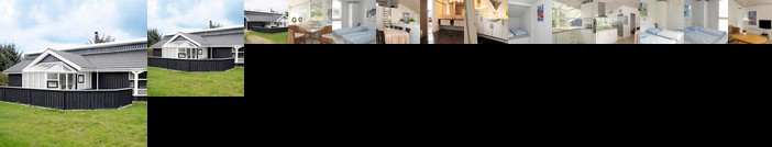 Four-Bedroom Holiday home in Vejers Strand 11