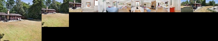 Two-Bedroom Holiday home in Hornbaek 3