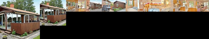 Four-Bedroom Holiday home in Grenaa