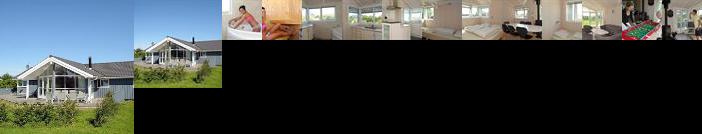 Four-Bedroom Holiday home in Borkop 2