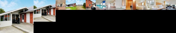 Four-Bedroom Holiday home in Vejers Strand 6