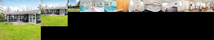 Four-Bedroom Holiday home in Knebel 7