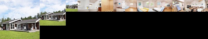 Three-Bedroom Holiday home in Strandby 4