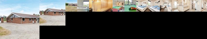 Four-Bedroom Holiday home in Blavand 29