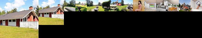 Two-Bedroom Holiday home in Oksbol 4