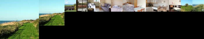 Four-Bedroom Holiday home in Humble 4