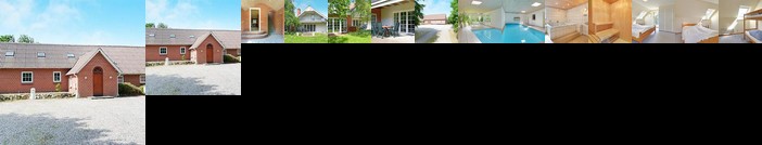 Six-Bedroom Holiday home in Kibaek