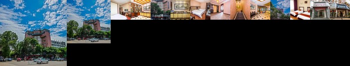 E'meishan Hongji Business Inn