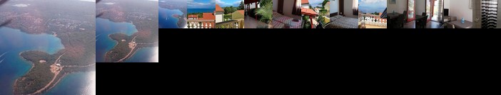 Apartments Njivice Njivice