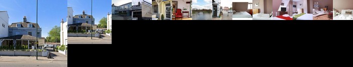 OYO Hampton Court Hotel