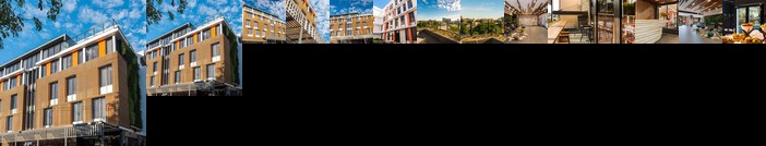 Mantra Richmont Hotel