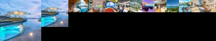 Crest Resort & Pool Villas