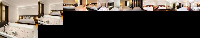 Park Srinakarin Hotel