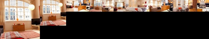 Urban Banana Apartments