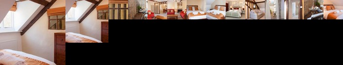 Woodstock Market Place Apartment