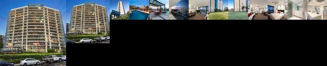 River Plaza Apartments