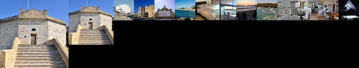 Fremantle Dream - River-front Architect Home & Walk to Beach