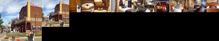 The Cochrane Rockyview Hotel