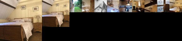 Woodleighton Cottages