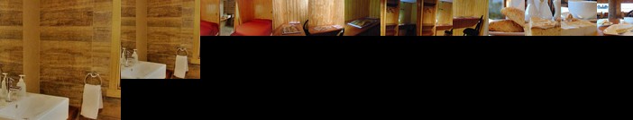 Cafe & Hostal Acurruka